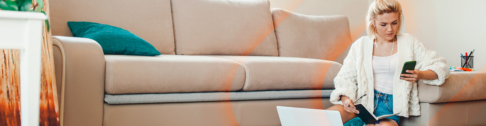 - Šviesolaidinis internetas namams